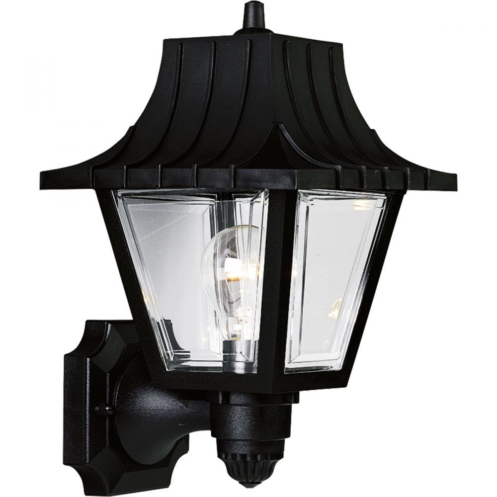 P5814-31 1-60W MED WALL LANTERN