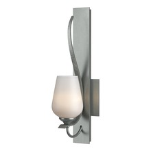 Hubbardton Forge - Canada 203035-SKT-82-GG0303 - Flora Sconce